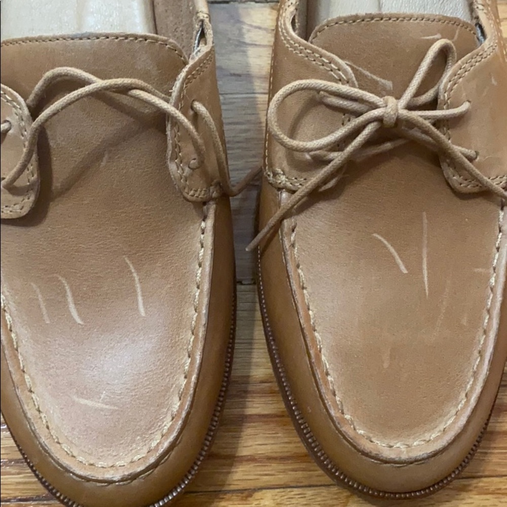 Sperry - Picture 2 of 8